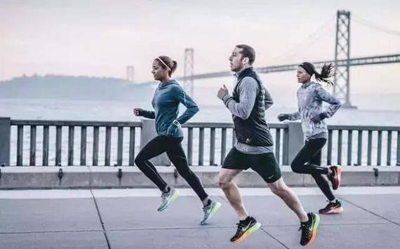 每天跑步多久能减肥？为什么跑步之后体重还是下不去？