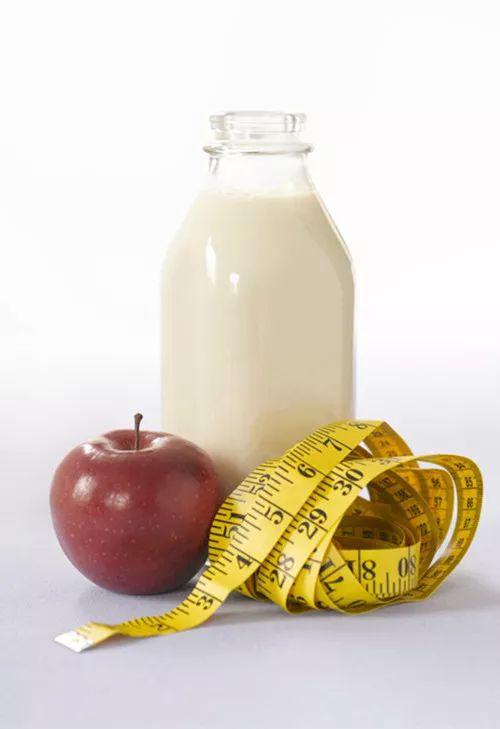 苹果牛奶减肥法2天瘦7斤美容瘦